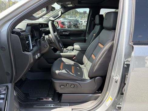 New 2026 GMC Sierra 1500 AT4 w/ AT4 Premium Package image 10