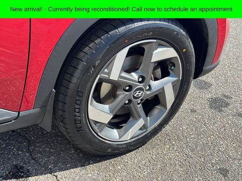 Used 2023 Hyundai Venue SEL image 28