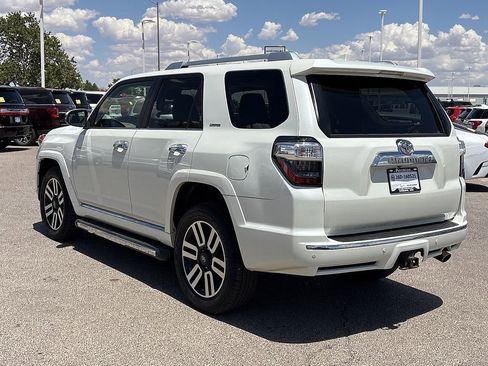 Used 2021 Toyota 4Runner Limited AWD/4WD image 7