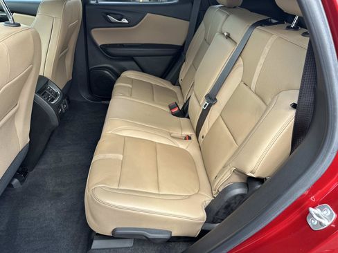 Certified 2024 Chevrolet Blazer Premier w/ Enhanced Convenience Package AWD/4WD image 11