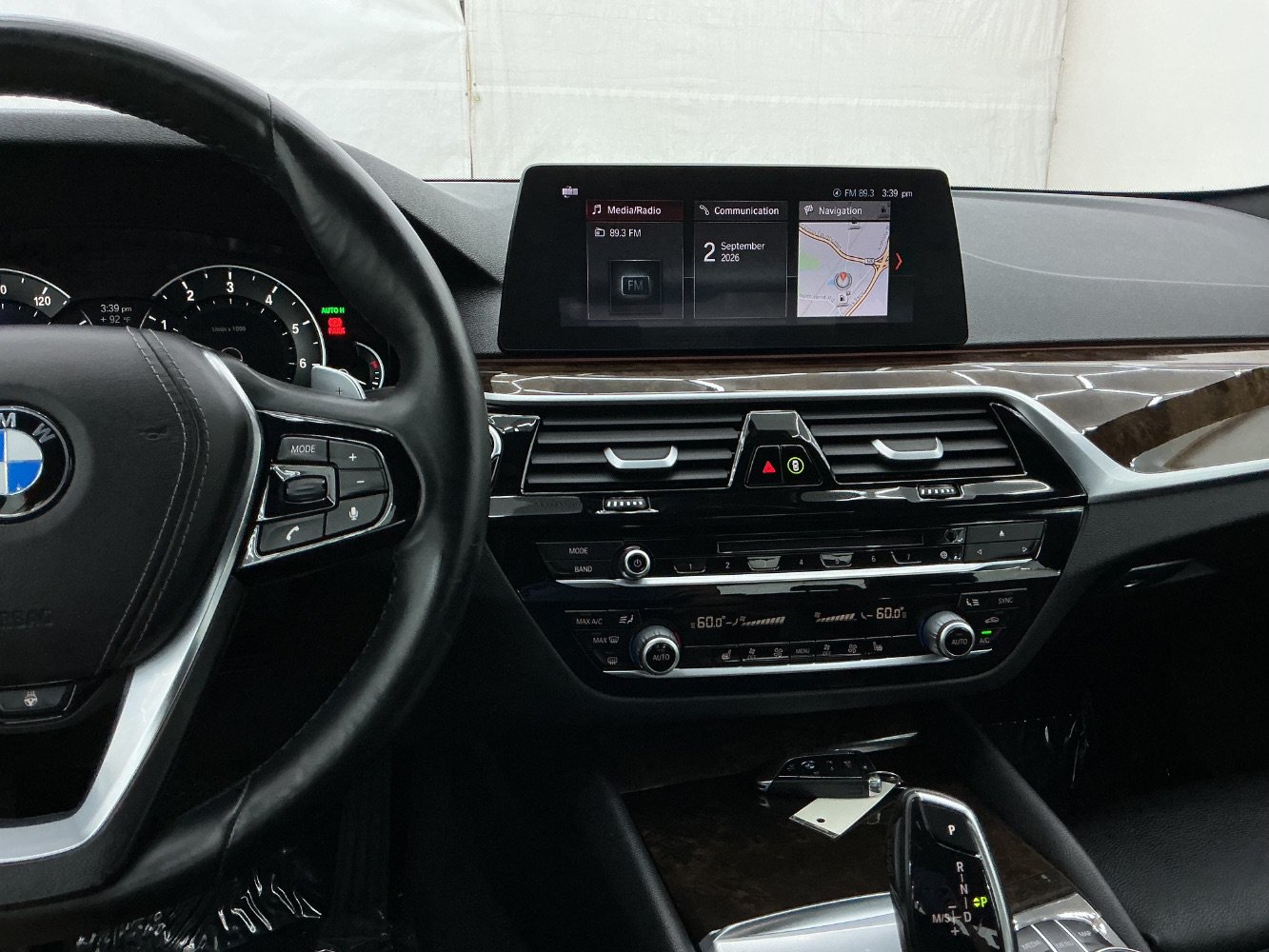 Used 2017 BMW 530i xDrive AWD/4WD image 34