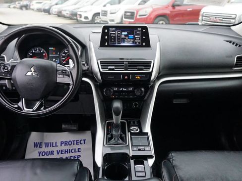 Used 2018 Mitsubishi Eclipse Cross SEL image 28