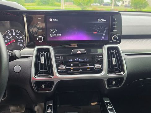Used 2021 Kia Sorento SX AWD/4WD image 22