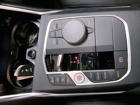 New 2026 BMW 330i Sedan w/ M Sport Package image 7