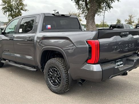 New 2025 Toyota Tundra SR5 image 6