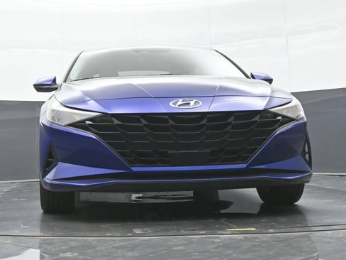 Used 2023 Hyundai Elantra SEL w/ Convenience Package FWD image 42