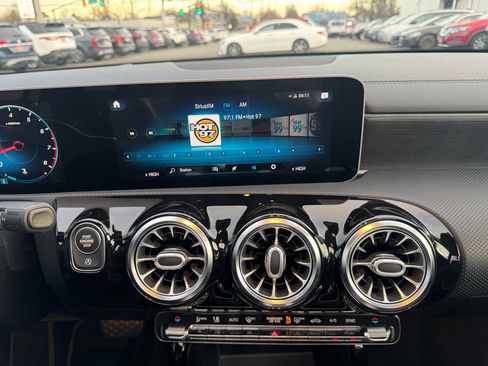 Used 2019 Mercedes-Benz A 220 4MATIC image 11