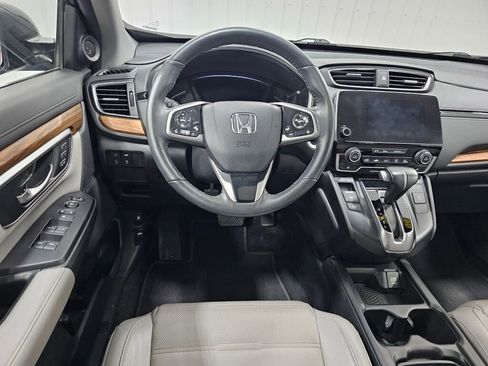 Used 2019 Honda CR-V Touring image 4
