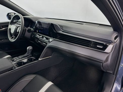 Certified 2026 Toyota Camry SE w/ Convenience Package FWD image 29