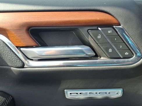 Used 2023 GMC Sierra 1500 Denali w/ Denali Reserve Package image 15