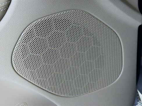 Used 2018 Dodge Durango Citadel w/ Technology Group image 23