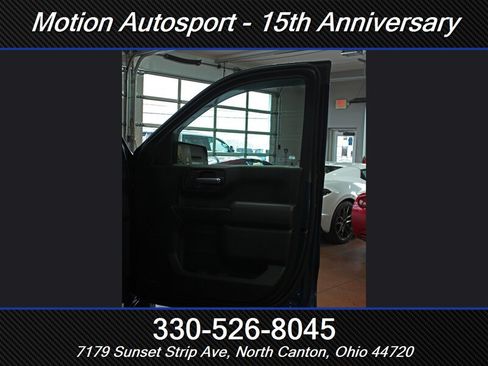 Used 2023 Chevrolet Silverado 1500 Custom AWD/4WD image 25