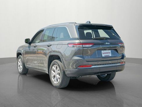 Used 2022 Jeep Grand Cherokee Limited AWD/4WD image 5