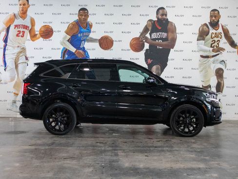 Used 2023 Kia Sorento SX AWD/4WD image 19
