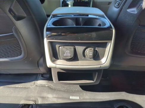 Used 2024 Kia Carnival SX FWD image 22