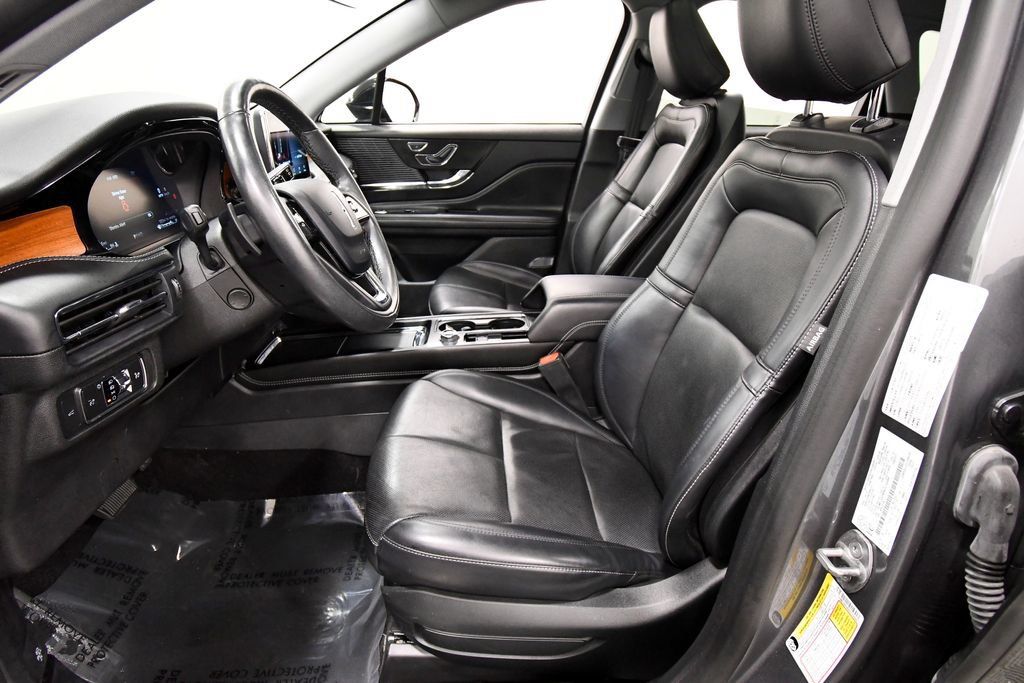 Used 2022 Lincoln Corsair Reserve w/ Equipment Group 201A AWD/4WD image 14