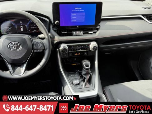 Used 2025 Toyota RAV4 XSE image 17