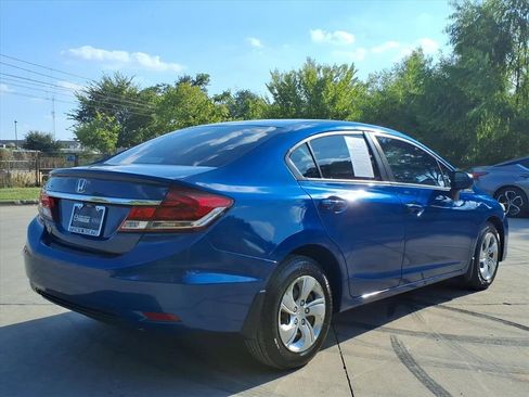Used 2015 Honda Civic LX image 3