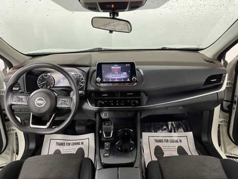 Used 2021 Nissan Rogue S FWD image 35