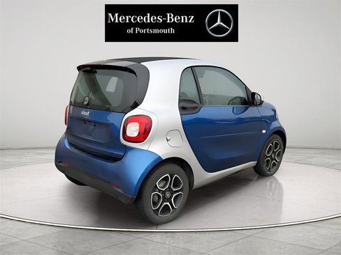 Used 2019 smart fortwo electric drive image 8