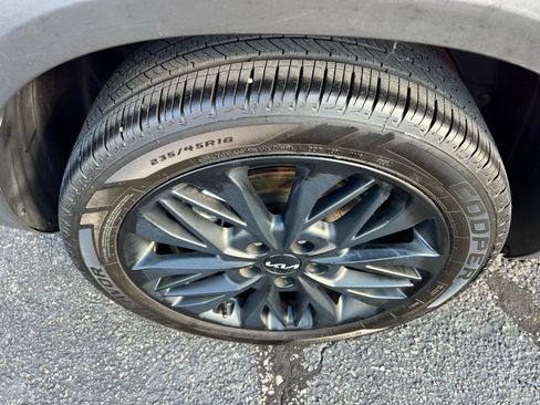 Used 2023 Kia Seltos Nightfall Edition image 24