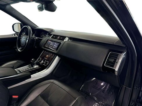 Used 2019 Land Rover Range Rover Sport HSE image 9