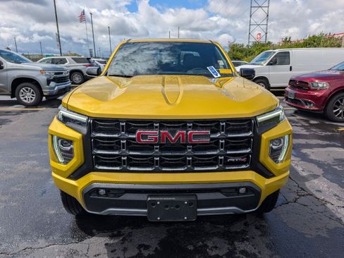 Used 2023 GMC Canyon AT4 w/ AT4 Premium Package AWD/4WD image 2