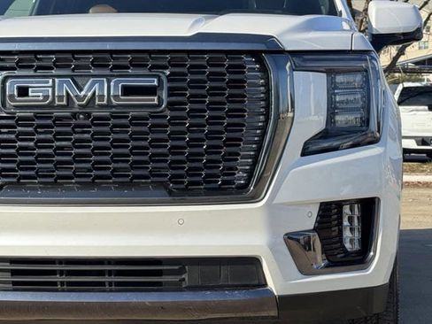 Used 2024 GMC Yukon Denali Ultimate image 10