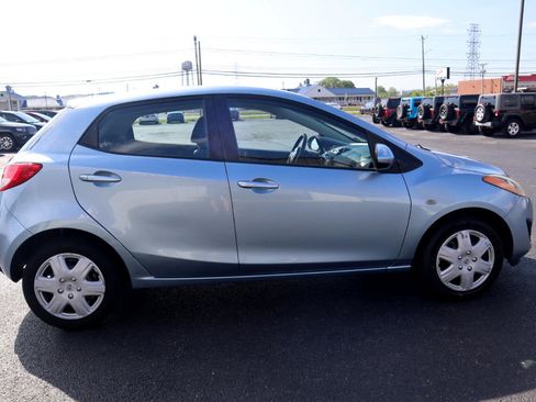 Used 2013 MAZDA MAZDA2 Sport image 6