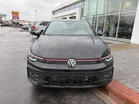 New 2026 Volkswagen GTI SE image 2