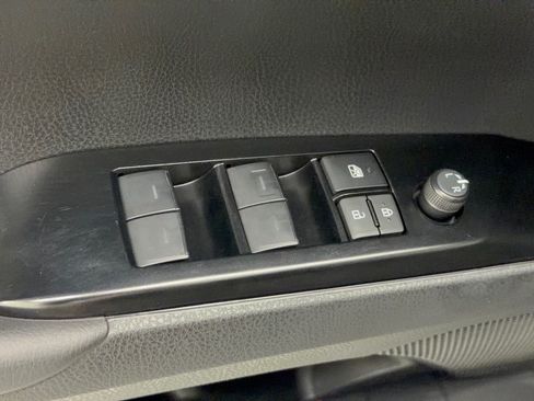 Used 2025 Toyota Camry SE w/ Multimedia Upgrade Package FWD image 15