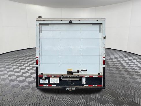 Used 2017 Ford E-350 and Econoline 350 Super Duty image 5