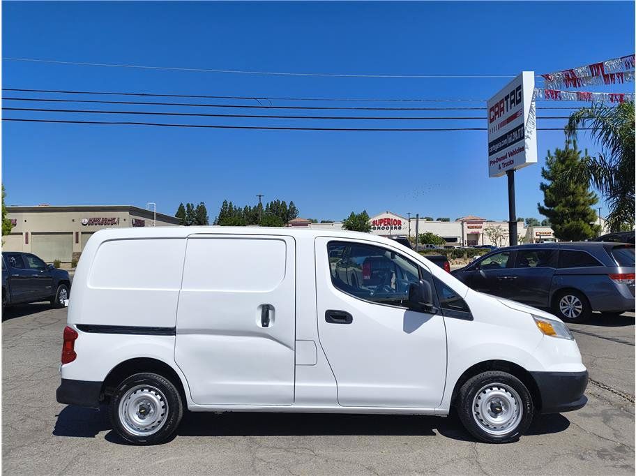 Used 2017 Chevrolet City Express LT FWD image 4