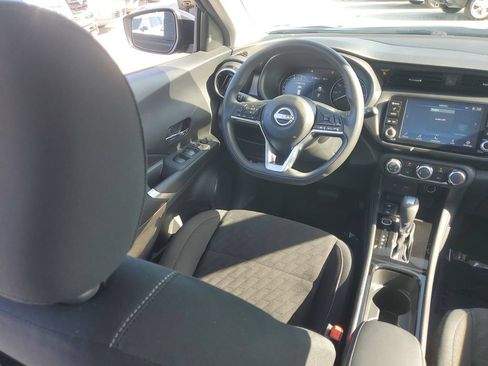 Used 2024 Nissan Kicks SV w/ Exterior Package FWD image 20