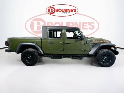 Used 2021 Jeep Gladiator Mojave AWD/4WD image 9
