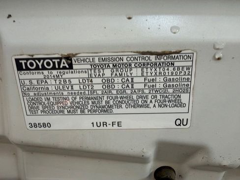Used 2014 Toyota Tundra SR5 AWD/4WD image 30