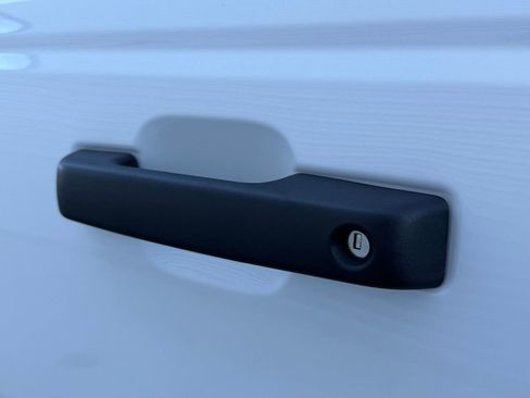 Used 2025 Ford Bronco 4-Door image 41