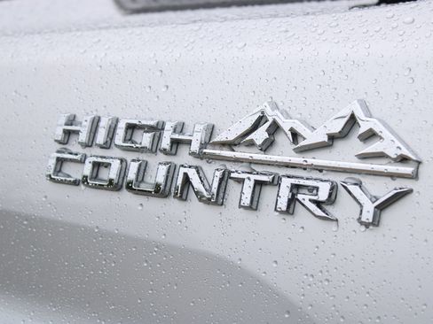 Used 2020 Chevrolet Silverado 2500 High Country AWD/4WD image 13