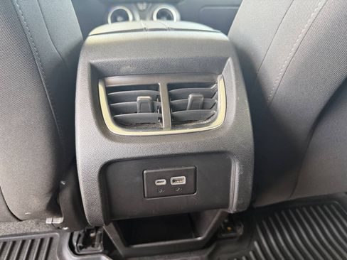Used 2020 Chevrolet Blazer LT FWD image 14