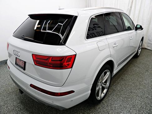 Used 2019 Audi Q7 3.0T Prestige image 6