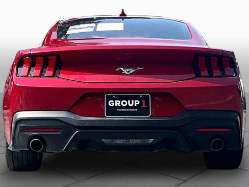 Used 2024 Ford Mustang Coupe RWD image 5