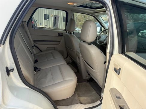 Used 2008 Ford Escape XLT image 16