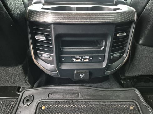 Used 2020 RAM 3500 Limited AWD/4WD image 23