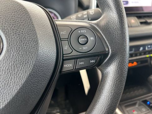 Used 2024 Toyota RAV4 LE image 32