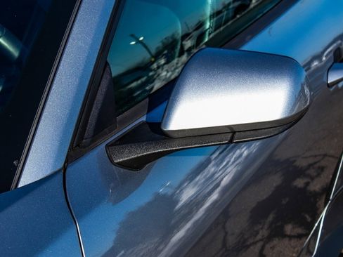 Used 2025 Ford Mustang Premium image 39