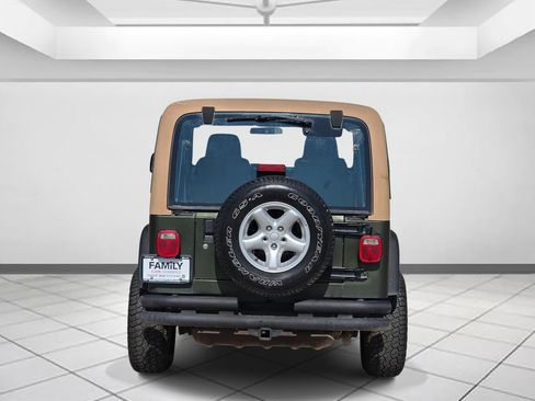 Used 2006 Jeep Wrangler X w/ Tire & Wheel Group (Ecco) AWD/4WD image 6