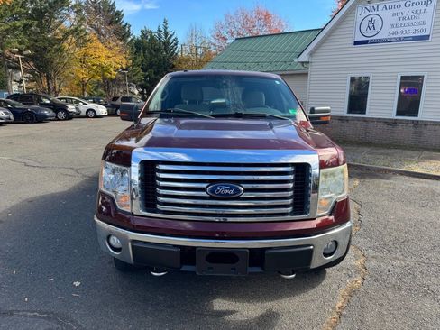 Used 2010 Ford F150 XLT image 2