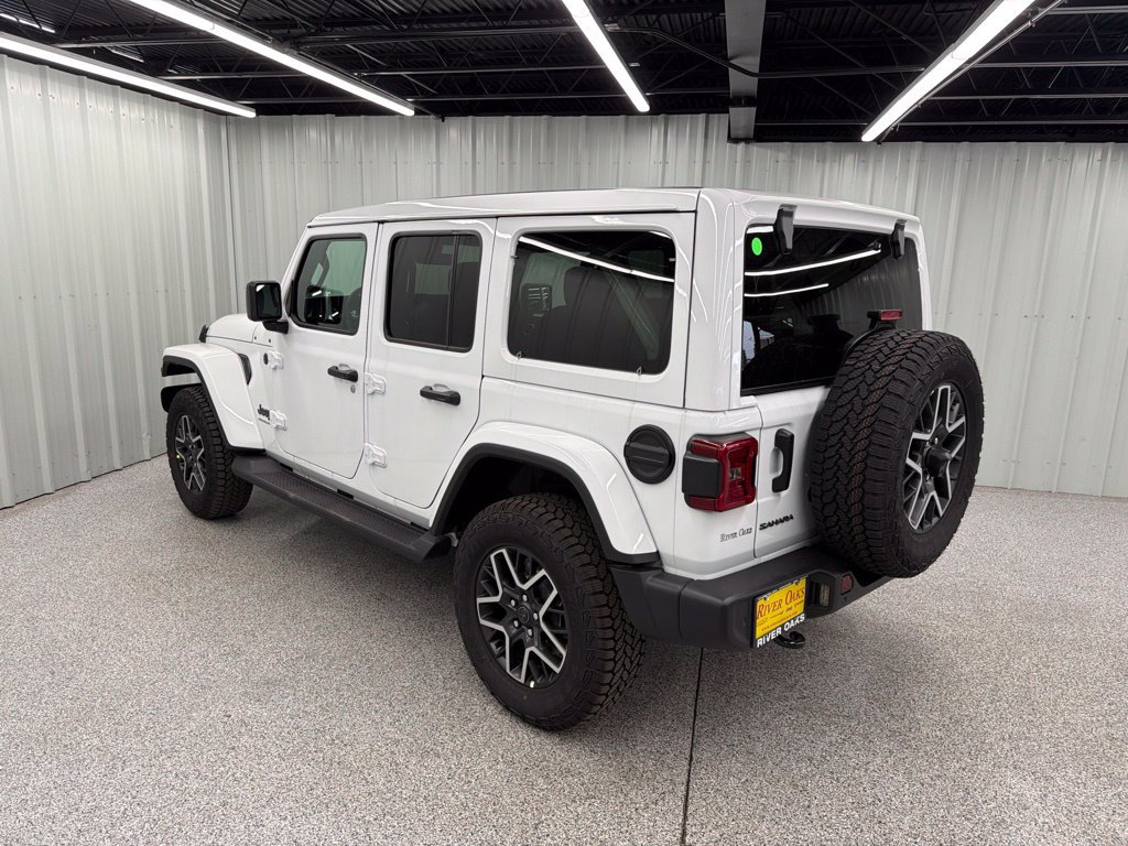 New 2027 Jeep Wrangler Unlimited Sahara AWD/4WD image 4