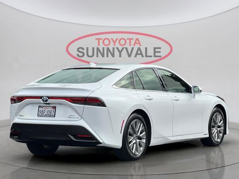 Certified 2022 Toyota Mirai XLE w/ Advanced Technology Package image 3