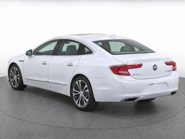 Used 2017 Buick LaCrosse Premium w/ Driver Confidence Package #2 AWD/4WD image 3